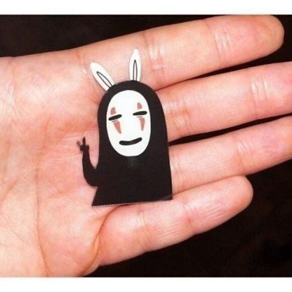 3/20 Spirited Away Peace Pin - Picture 1 of 2